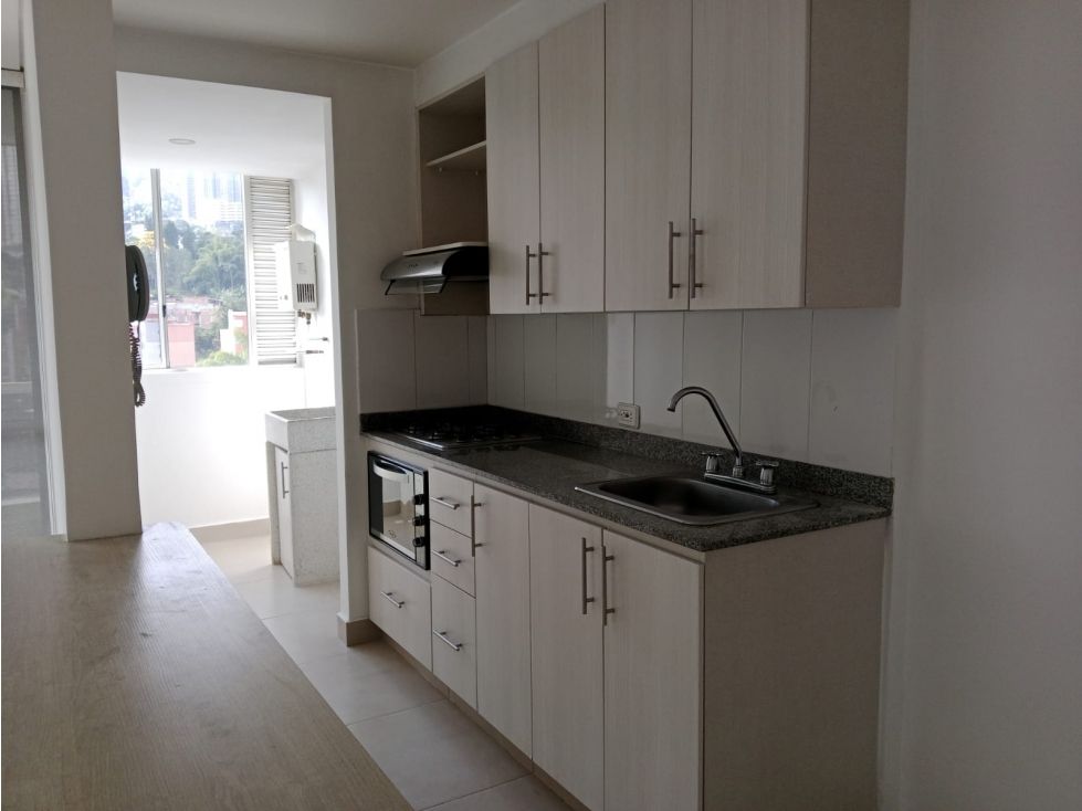 Apartamento en arriendo Antioquia Sabaneta La Florida 60 m2 Habitaciones 2 Baños 2 Garajes 2 Precio $2400000