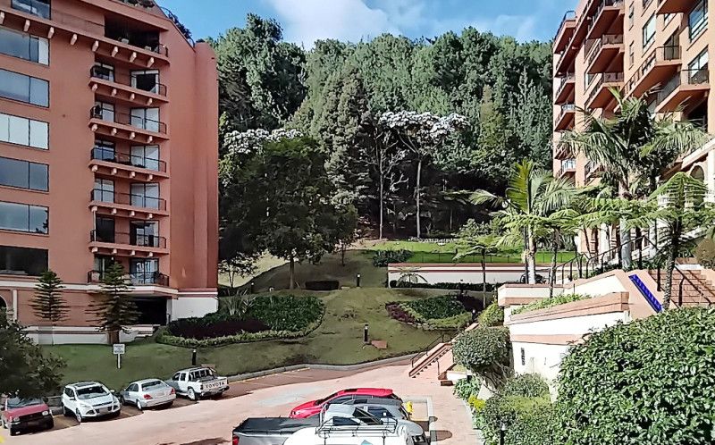 Apartamento en venta Cundinamarca Bogotá Cerros De Santa Barbara 327 m2 Habitaciones 4 Baños 8 Garajes 5 Precio $3600000000