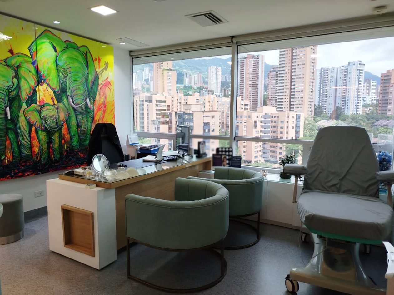 Consultorio en arriendo Antioquia Medellín La Florida 64 m2 Habitaciones 0 Baños 0 Garajes 3 Precio $9700000