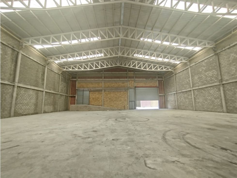 Bodega en arriendo Bolívar Cartagena Br San Pedro 1500 m2 Habitaciones 0 Baños 2 Garajes 0 Precio $34500000