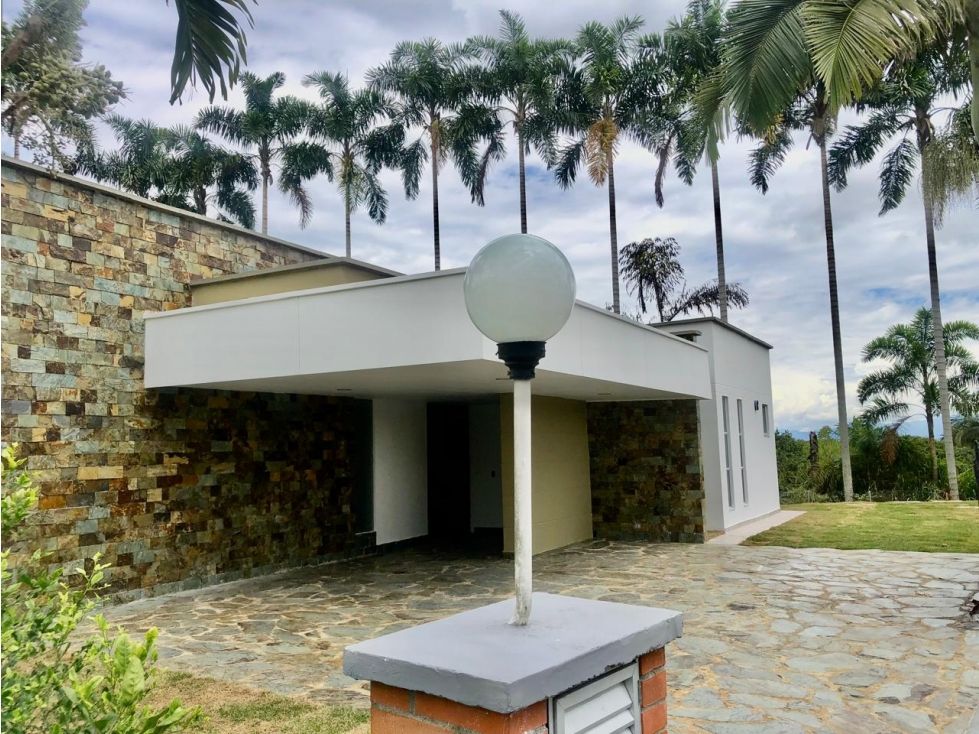 Casa Campestre en venta Risaralda Pereira San Jose 480 m2 Habitaciones 3 Baños 3 Garajes 6 Precio $1800000000