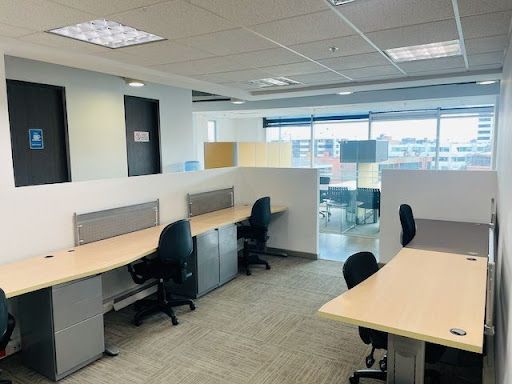 Oficina en venta Cundinamarca Bogotá Santa Barbara Oriental 171 m2 Habitaciones 0 Baños 1 Garajes 2 Precio $1368000000