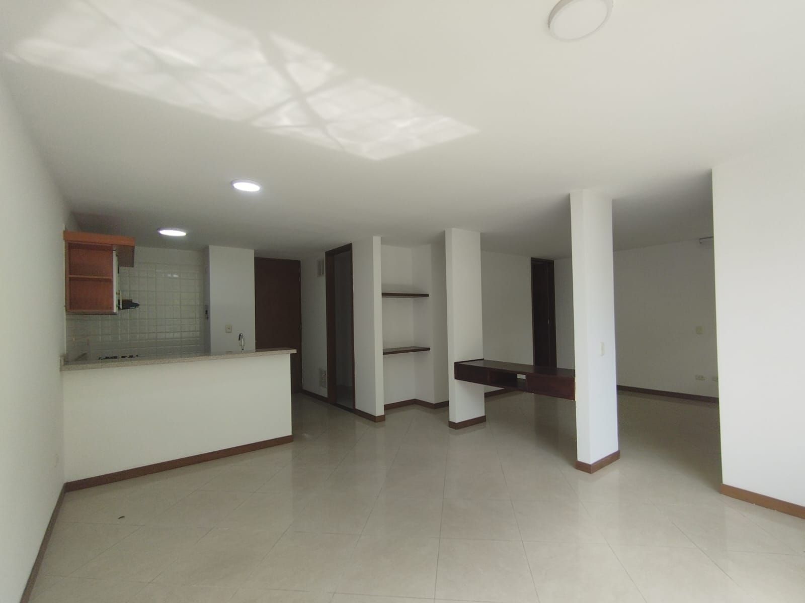 Apartaestudio en arriendo Risaralda Pereira Los Alpes 54 m2 Habitaciones 1 Baños 0 Garajes 2 Precio $1800000