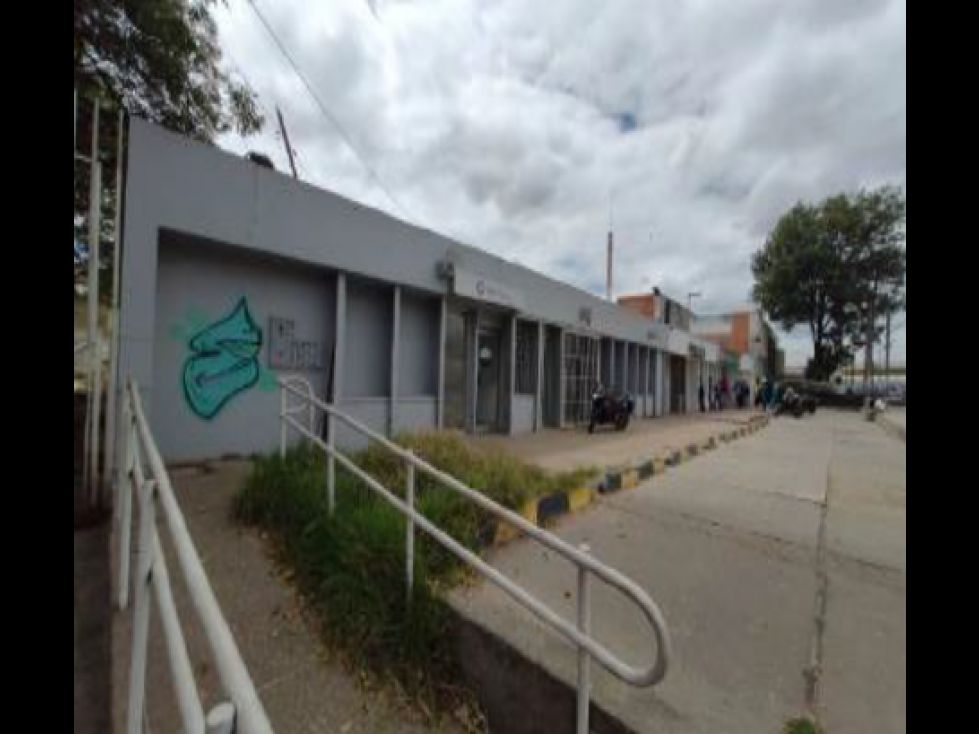 Local en venta Cundinamarca Soacha Las Acasias Et Ii 314 m2 Habitaciones 0 Baños 2 Garajes 7 Precio $1594526000