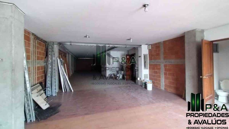 Bodega en arriendo Antioquia Itagüí Playa Rica 200 m2 Habitaciones 0 Baños 1 Garajes 0 Precio $3000000
