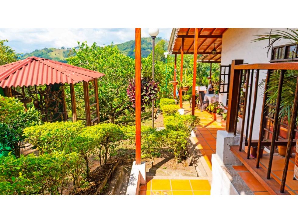 Casa Campestre en venta Quindío Armenia Armenia 354 m2 Habitaciones 4 Baños 3 Garajes 2 Precio $1700000000