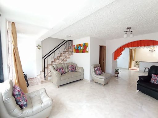 Casa en venta Risaralda Dosquebradas Br Girasol 207 m2 Habitaciones 4 Baños 6 Garajes 1 Precio $330000000