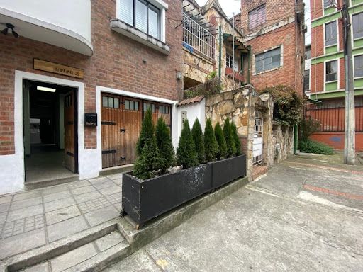 Casa en arriendo Cundinamarca Bogotá Sucre 394 m2 Habitaciones 6 Baños 4 Garajes 2 Precio $9400000