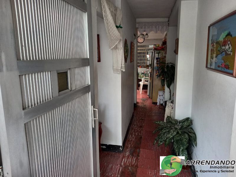 Casa en venta Antioquia Medellín Jesus Nazareno 158 m2 Habitaciones 7 Baños 2 Garajes 1 Precio $750000000