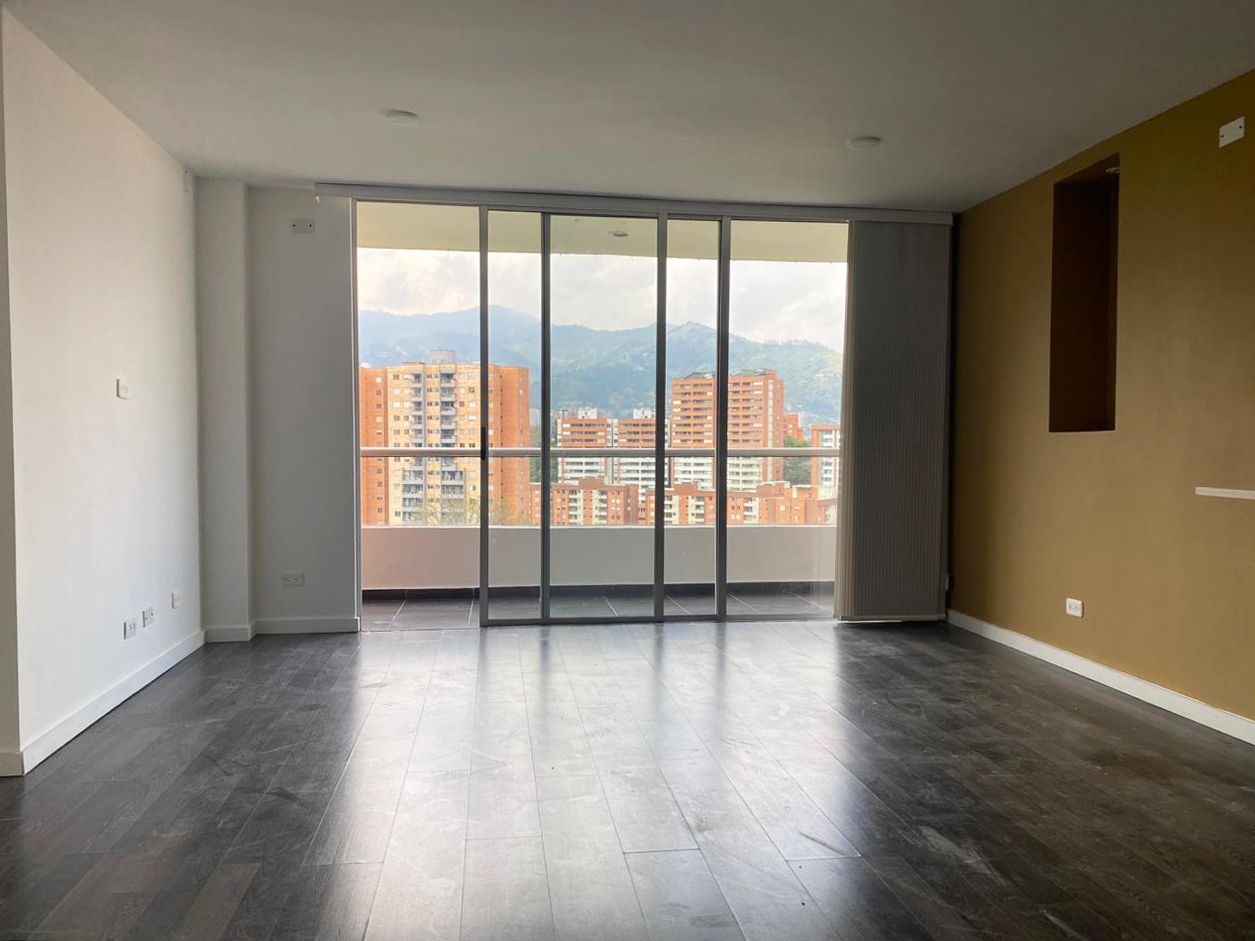Apartamento en arriendo Antioquia Envigado El Chocho 90 m2 Habitaciones 2 Baños 2 Garajes 2 Precio $4200000