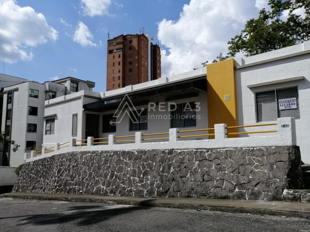 Casa en arriendo Risaralda Pereira Los Alpes 498 m2 Habitaciones 8 Baños 4 Garajes 1 Precio $6800000