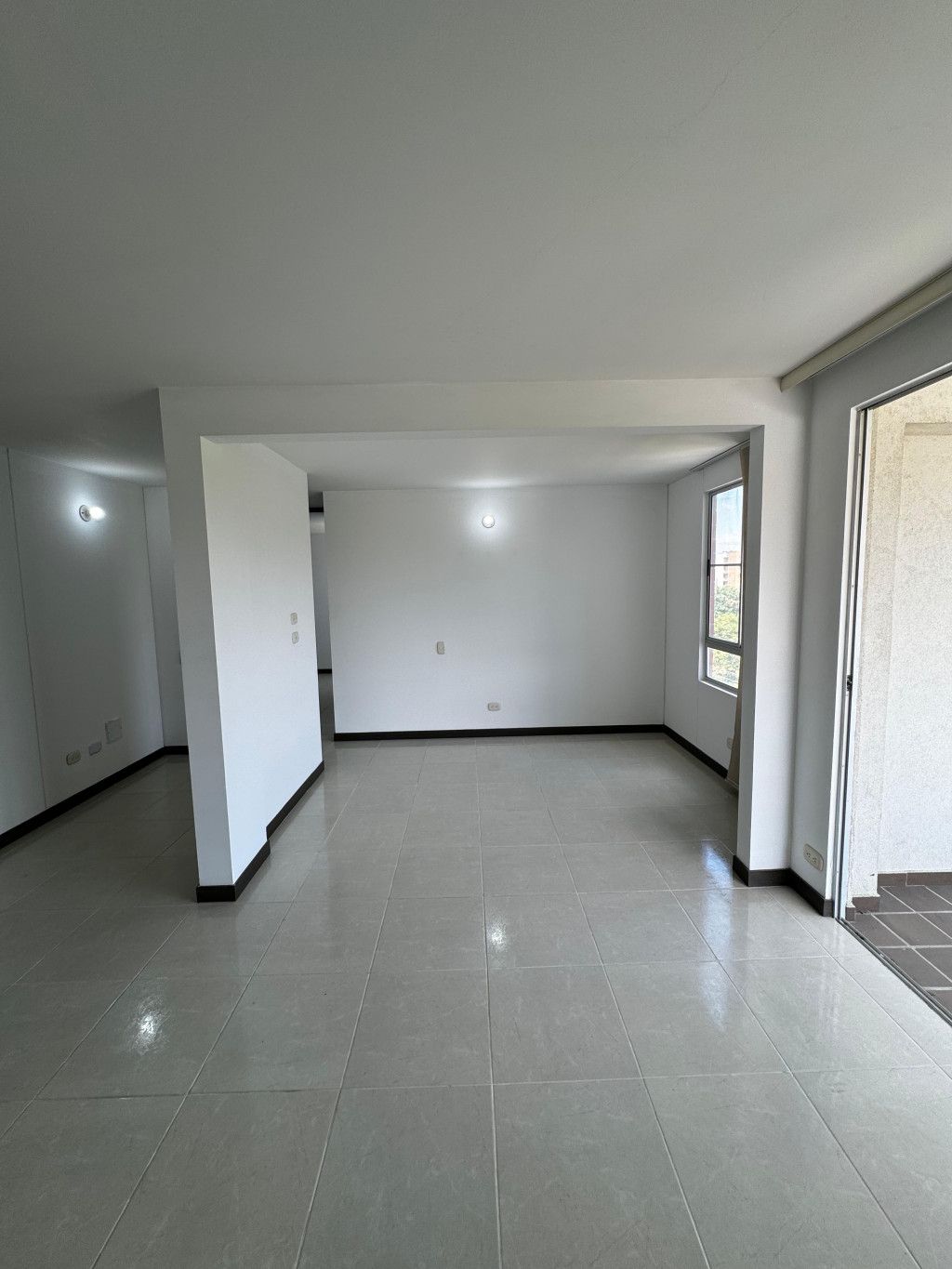 Apartamento en venta Valle Del Cauca Cali Parcelacion Piedra Grande 71 m2 Habitaciones 2 Baños 2 Garajes 1 Precio $295000000
