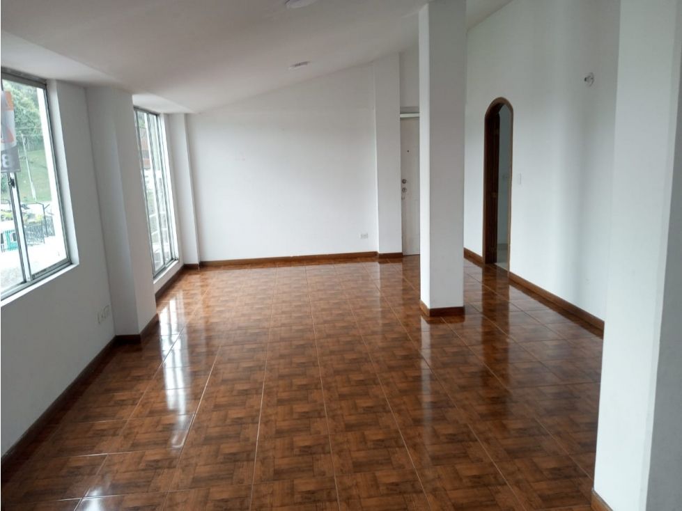 Apartamento en arriendo Caldas Manizales Milan 140 m2 Habitaciones 5 Baños 3 Garajes 1 Precio $2600000