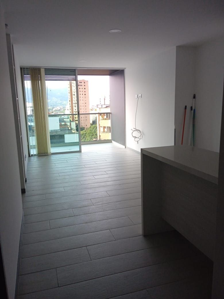 Apartamento en arriendo Risaralda Pereira Pinares 109 m2 Habitaciones 3 Baños 4 Garajes 2 Precio $3850000