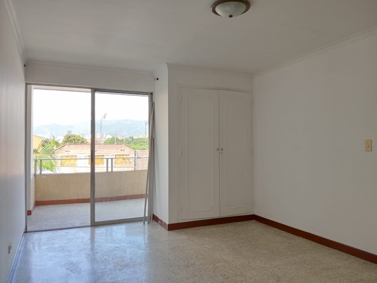 Apartamento en venta Antioquia Medellín Los Colores 116 m2 Habitaciones 3 Baños 2 Garajes 1 Precio $450000000