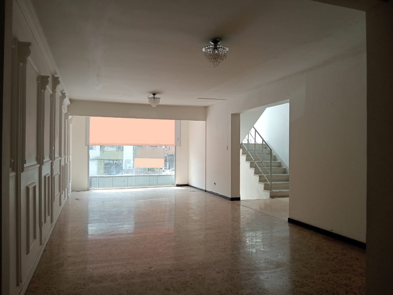 Local en arriendo Antioquia Medellín Las Acacias 400 m2 Habitaciones 0 Baños 4 Garajes 1 Precio $10700000