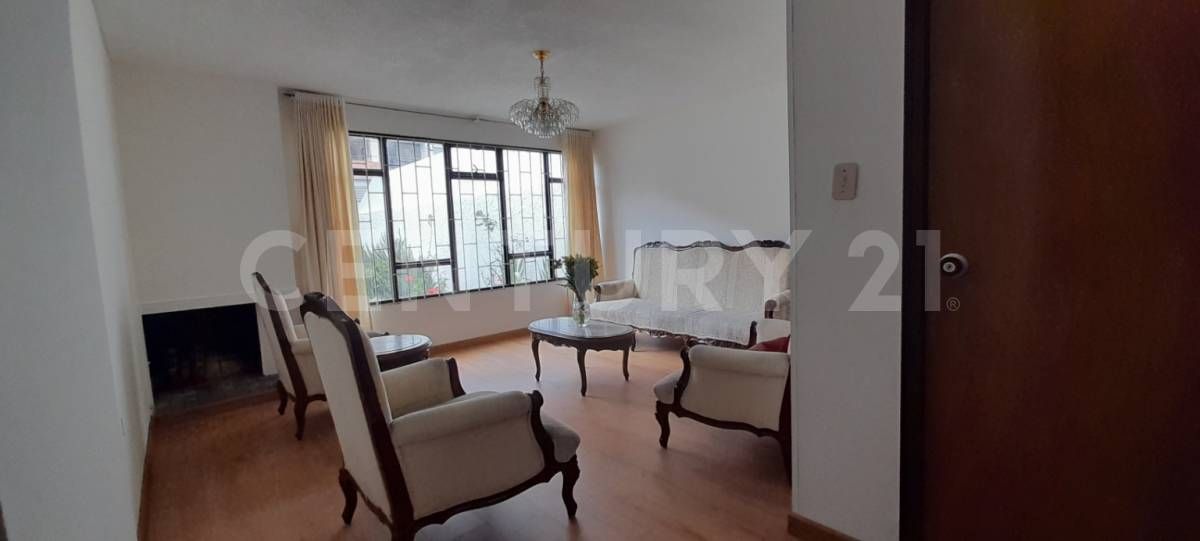 Casa en venta Cundinamarca Bogotá Los Cedritos 359 m2 Habitaciones 4 Baños 3 Garajes 6 Precio $960000000