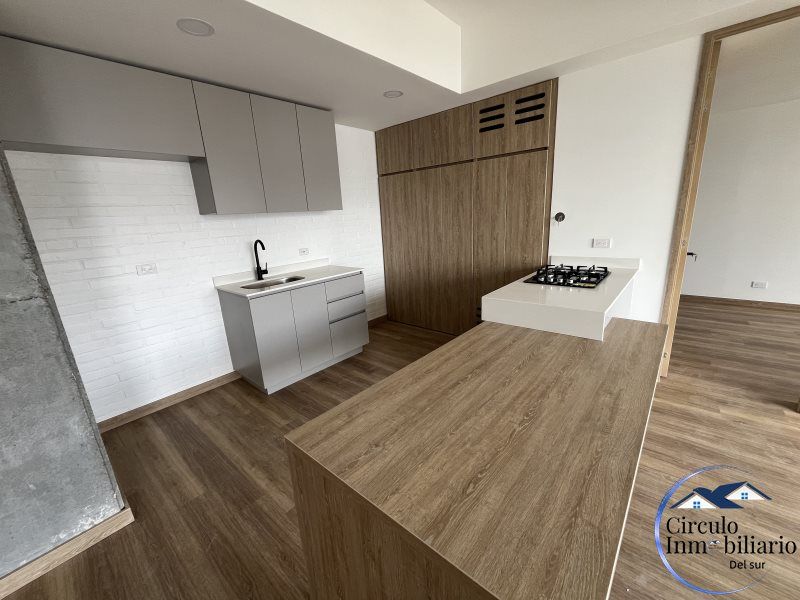 Apartamento en arriendo Antioquia Envigado El Dorado 64 m2 Habitaciones 1 Baños 2 Garajes 2 Precio $3300000