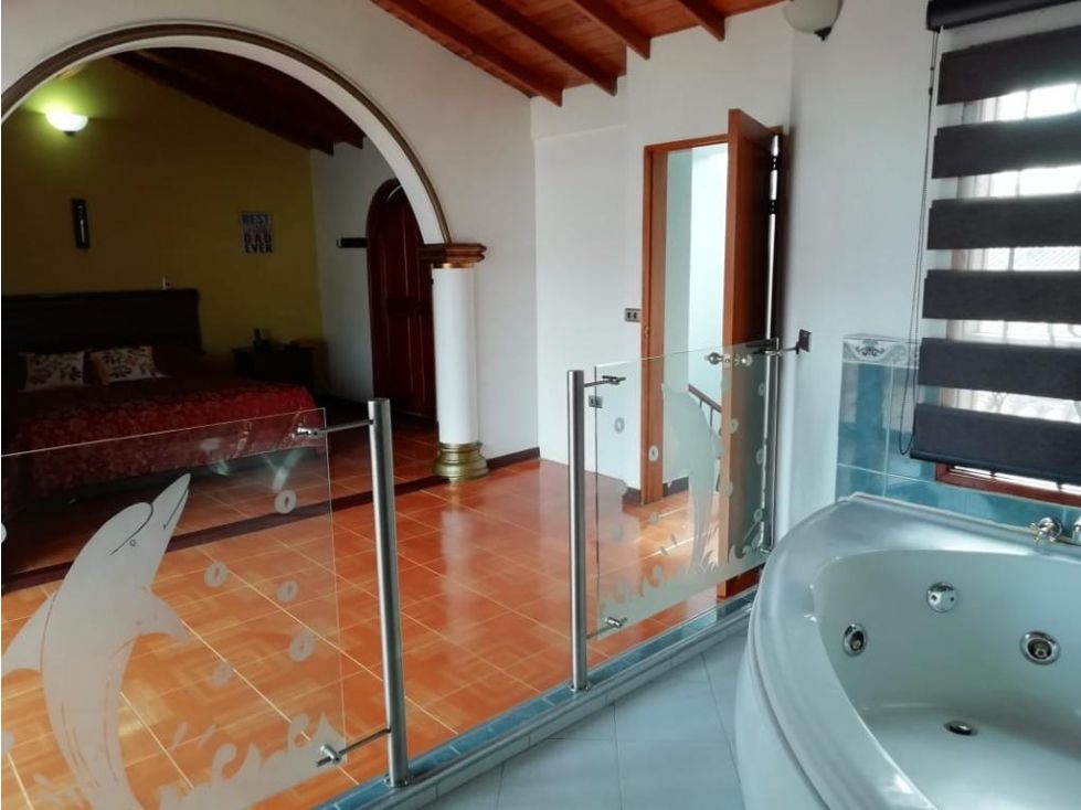 Casa en venta Antioquia Rionegro El Porvenir 320 m2 Habitaciones 5 Baños 6 Garajes 2 Precio $850000000