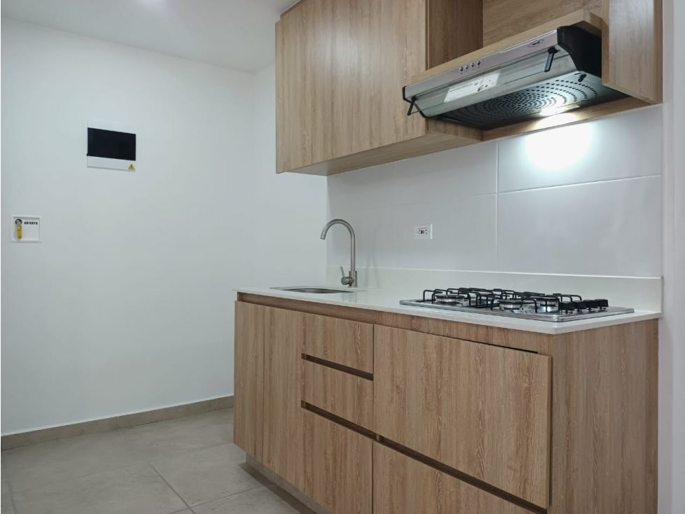 Apartamento en arriendo Antioquia Envigado La Mina 68 m2 Habitaciones 3 Baños 2 Garajes 2 Precio $2500000