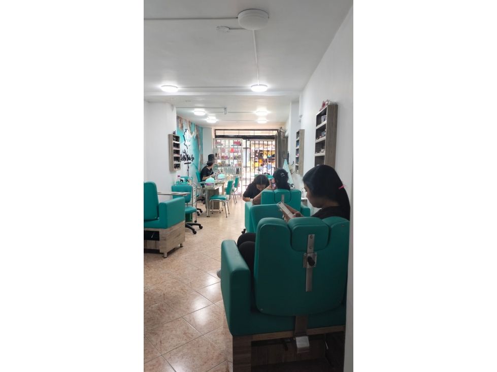 Local en venta Antioquia Medellín Calasanz 31 m2 Habitaciones 0 Baños 1 Garajes 0 Precio $350000000