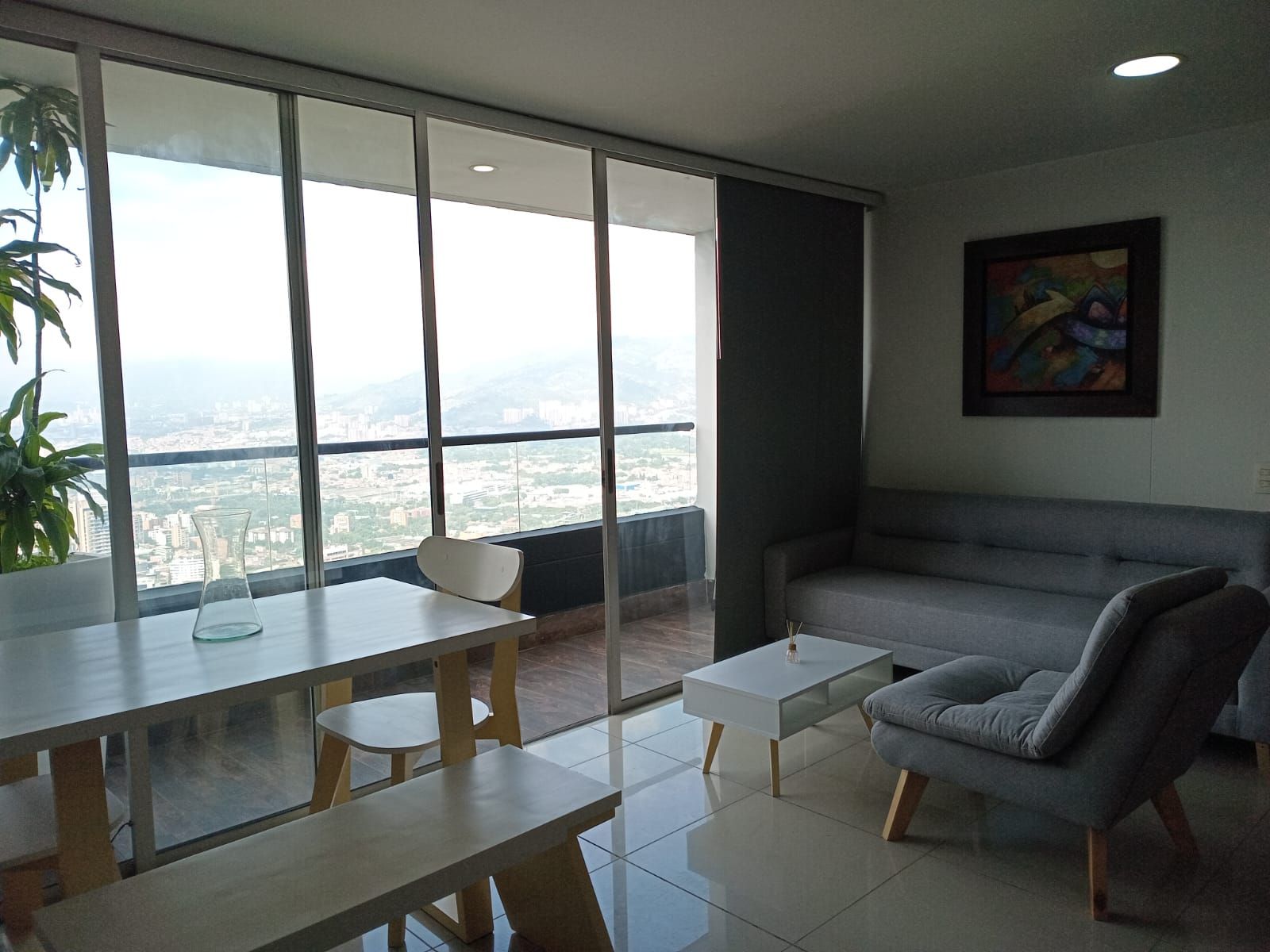 Apartamento en arriendo Antioquia Medellín Altos Del Poblado 80 m2 Habitaciones 2 Baños 2 Garajes 1 Precio $3900000