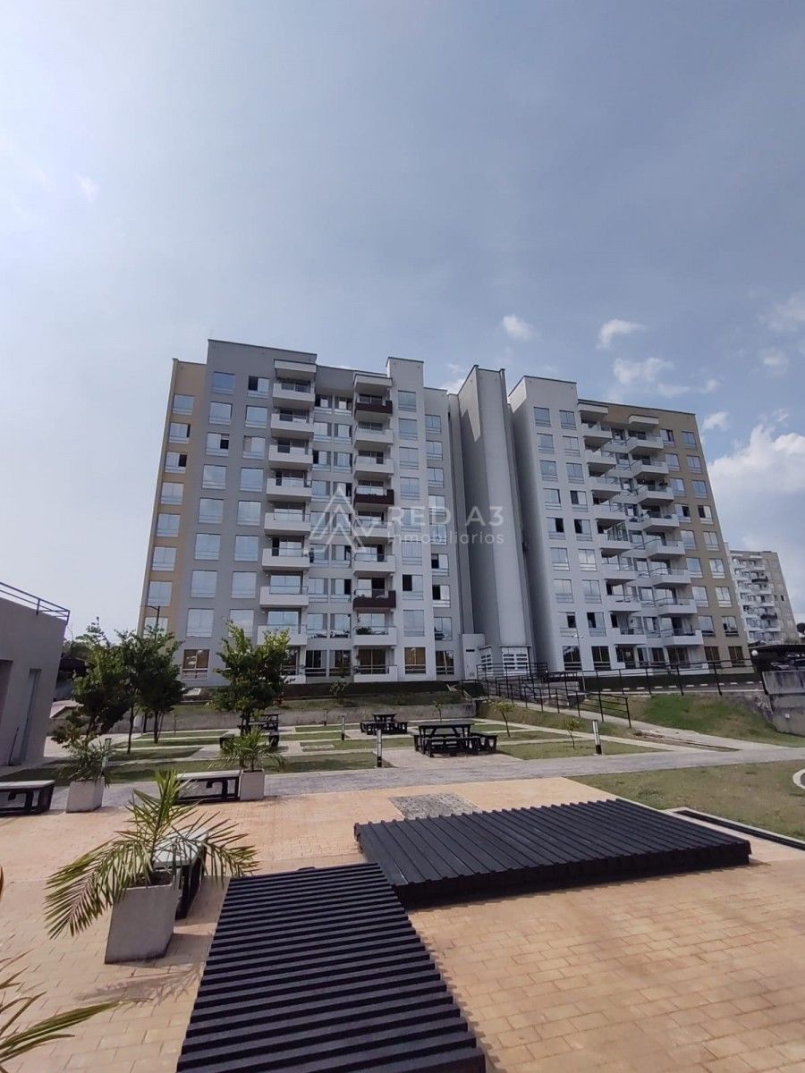 Apartamento en venta Risaralda Pereira Pereira 75 m2 Habitaciones 3 Baños 2 Garajes 2 Precio $330000000