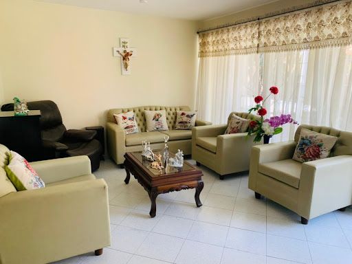 Casa en venta Antioquia Envigado Alcalá 122 m2 Habitaciones 5 Baños 4 Garajes 1 Precio $740000000