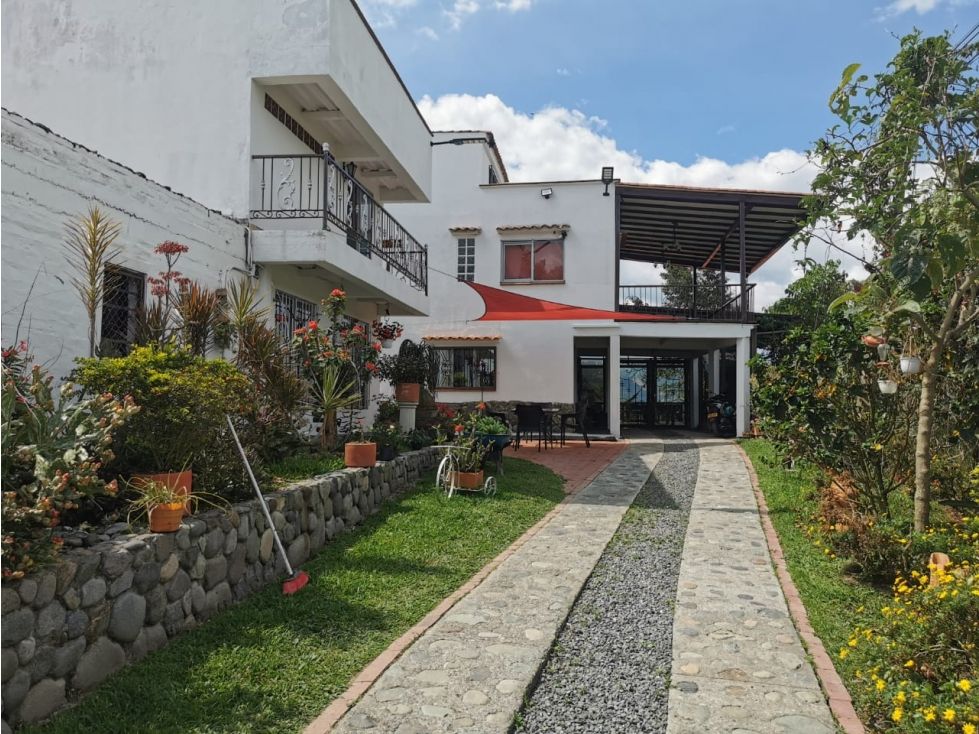 Casa Campestre en venta Caldas Manizales Manizales 1040 m2 Habitaciones 10 Baños 5 Garajes 1 Precio $3300000000