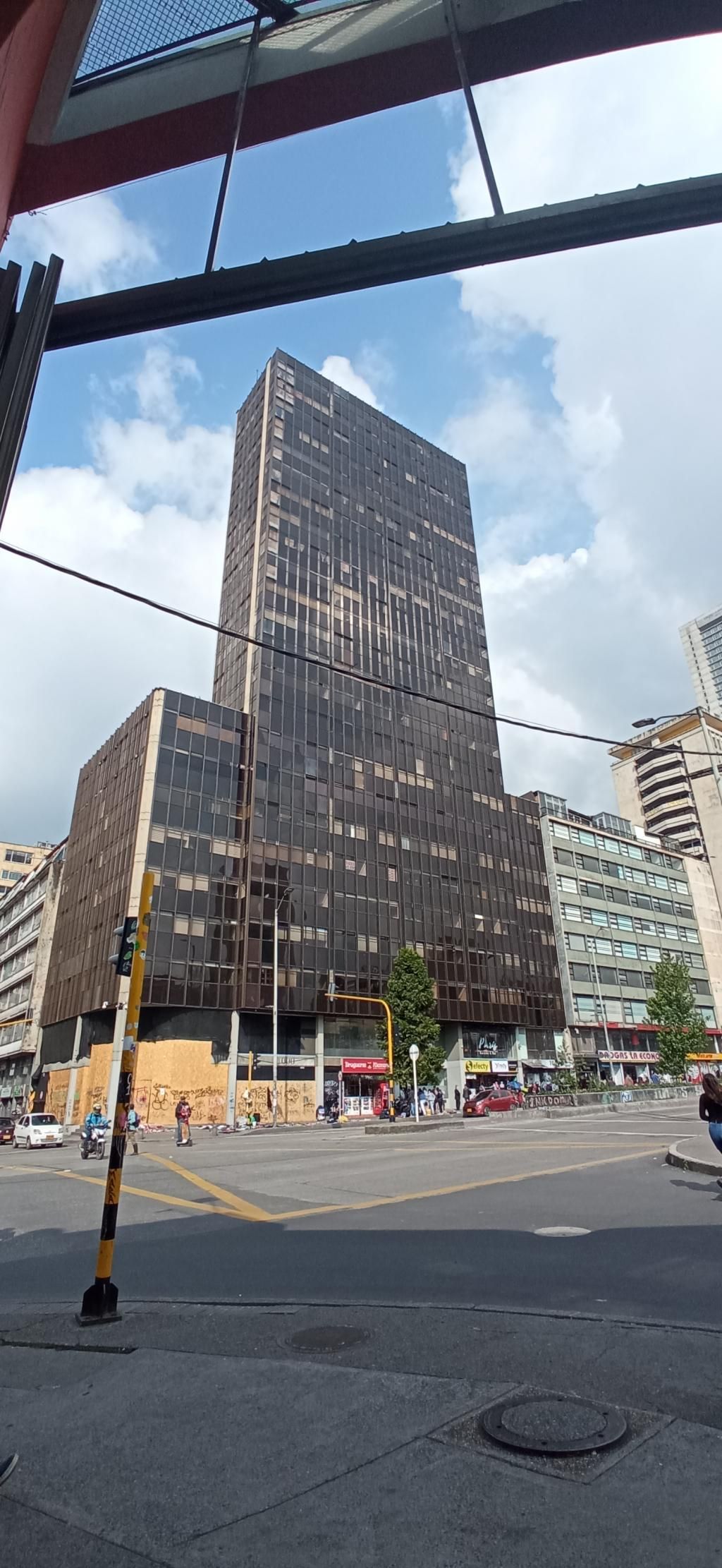Oficina en arriendo Cundinamarca Bogotá Las Nieves 70 m2 Habitaciones 0 Baños 0 Garajes 1 Precio $1823708