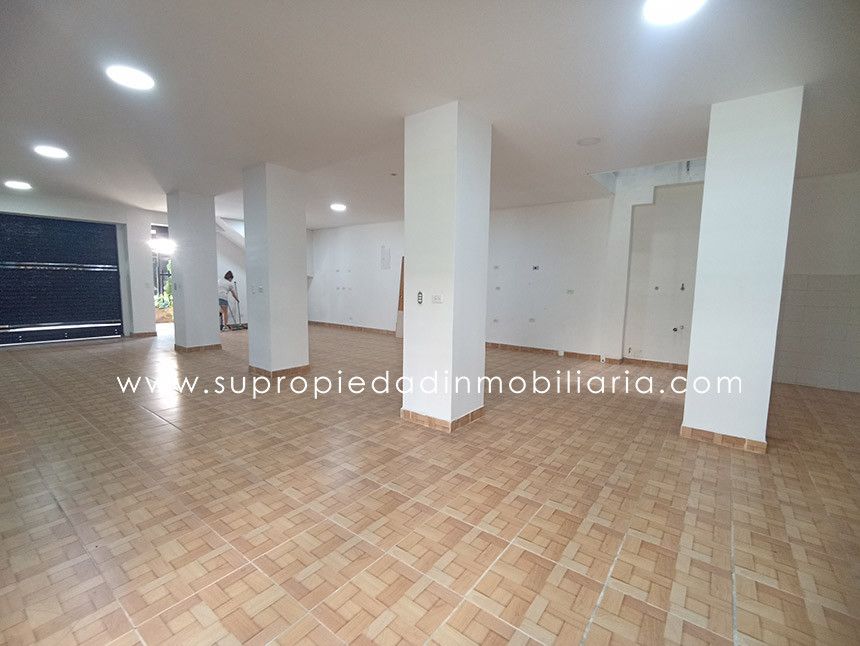 Local en arriendo Antioquia Medellín Santa Lucia 107 m2 Habitaciones 0 Baños 1 Garajes 0 Precio $6500000