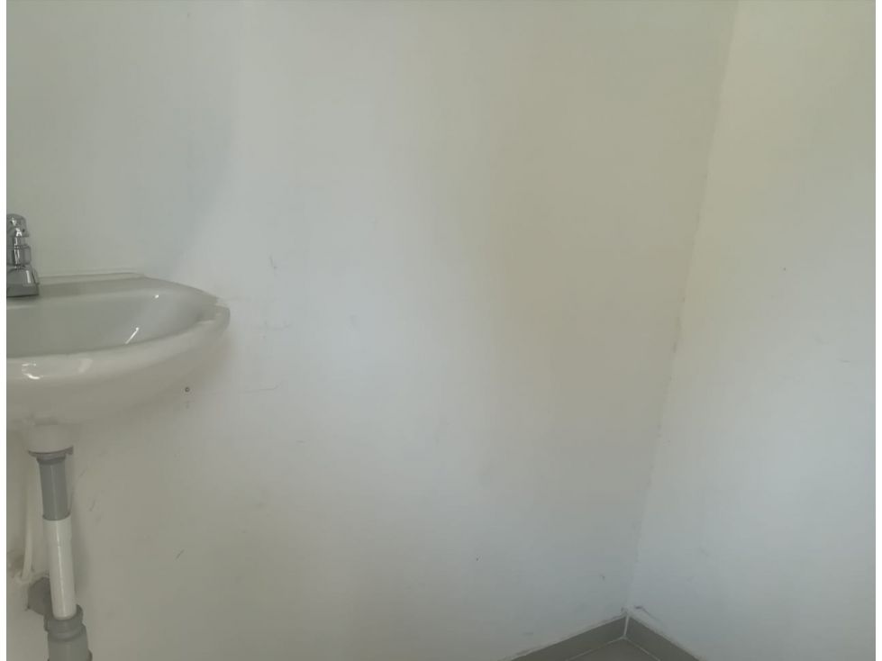 Local en arriendo Caldas Manizales Estrella 150 m2 Habitaciones 0 Baños 2 Garajes 0 Precio $3500000