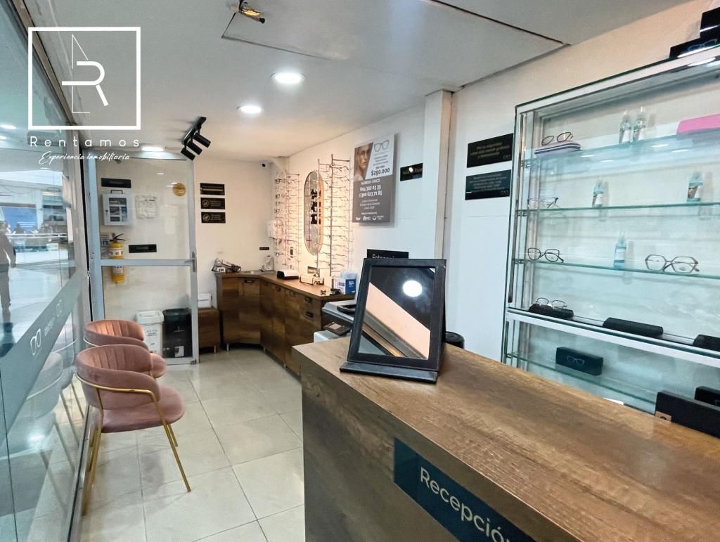 Local en venta Antioquia Medellín La Candelaria 18 m2 Habitaciones 0 Baños 0 Garajes 0 Precio $330000000