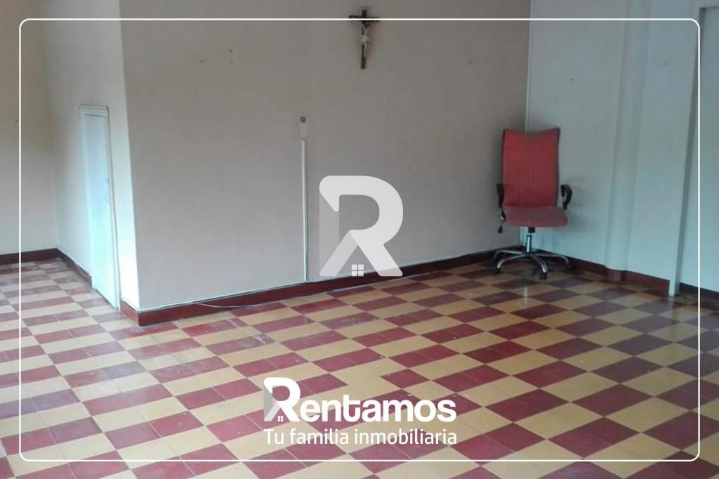 Casa en venta Antioquia Envigado Zona Centro 517 m2 Habitaciones 12 Baños 5 Garajes 0 Precio $2800000000