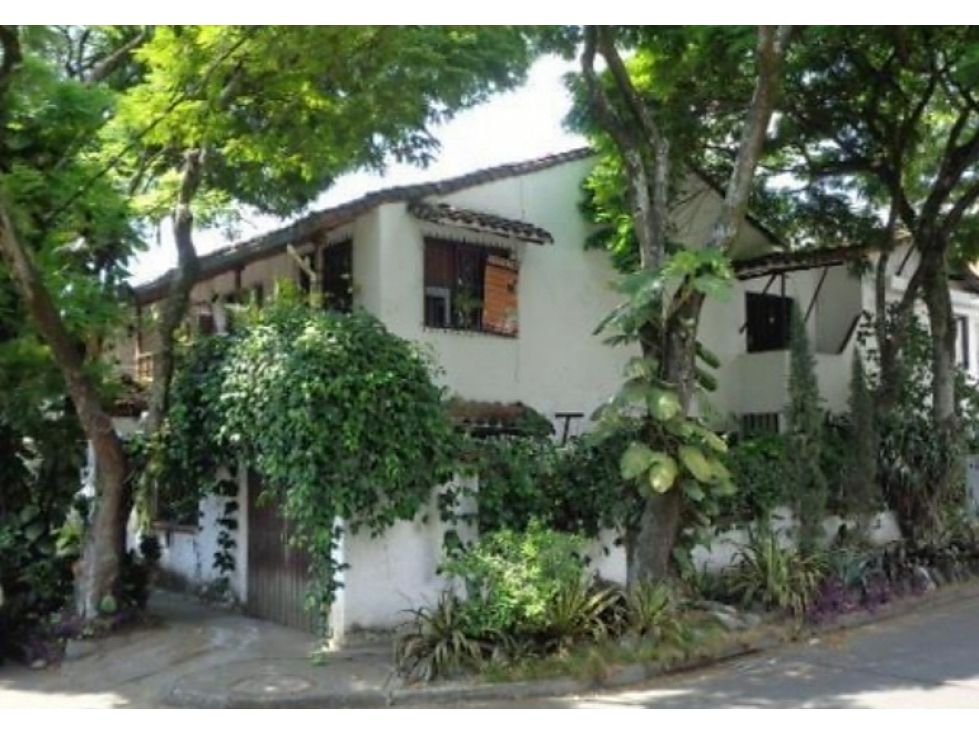 Casa en venta Valle Del Cauca Cali Prados Del Norte 293 m2 Habitaciones 9 Baños 8 Garajes 2 Precio $780000000