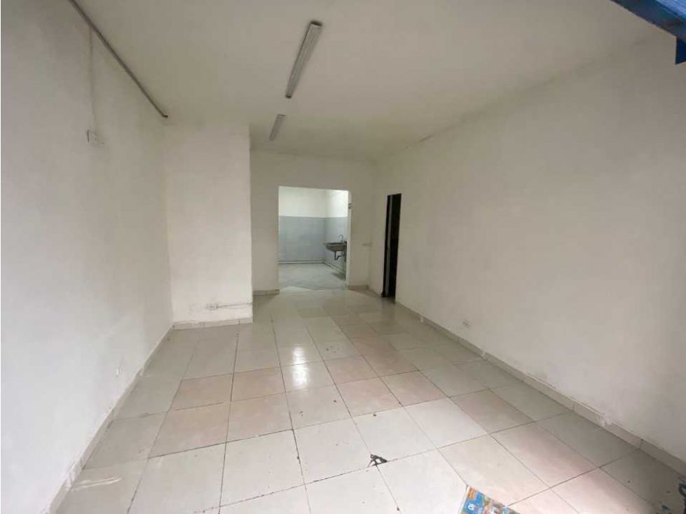 Local en arriendo Antioquia Itagüí La Esmeralda 25 m2 Habitaciones 0 Baños 1 Garajes 0 Precio $2100000
