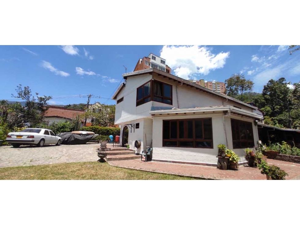 Finca en arriendo Antioquia Envigado San Rafael 800 m2 Habitaciones 6 Baños 6 Garajes 12 Precio $26000000