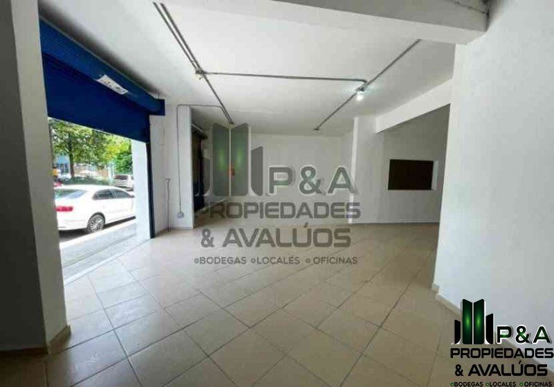 Local en arriendo Antioquia Medellín Versalles No1 117 m2 Habitaciones 0 Baños 1 Garajes 0 Precio $8500000