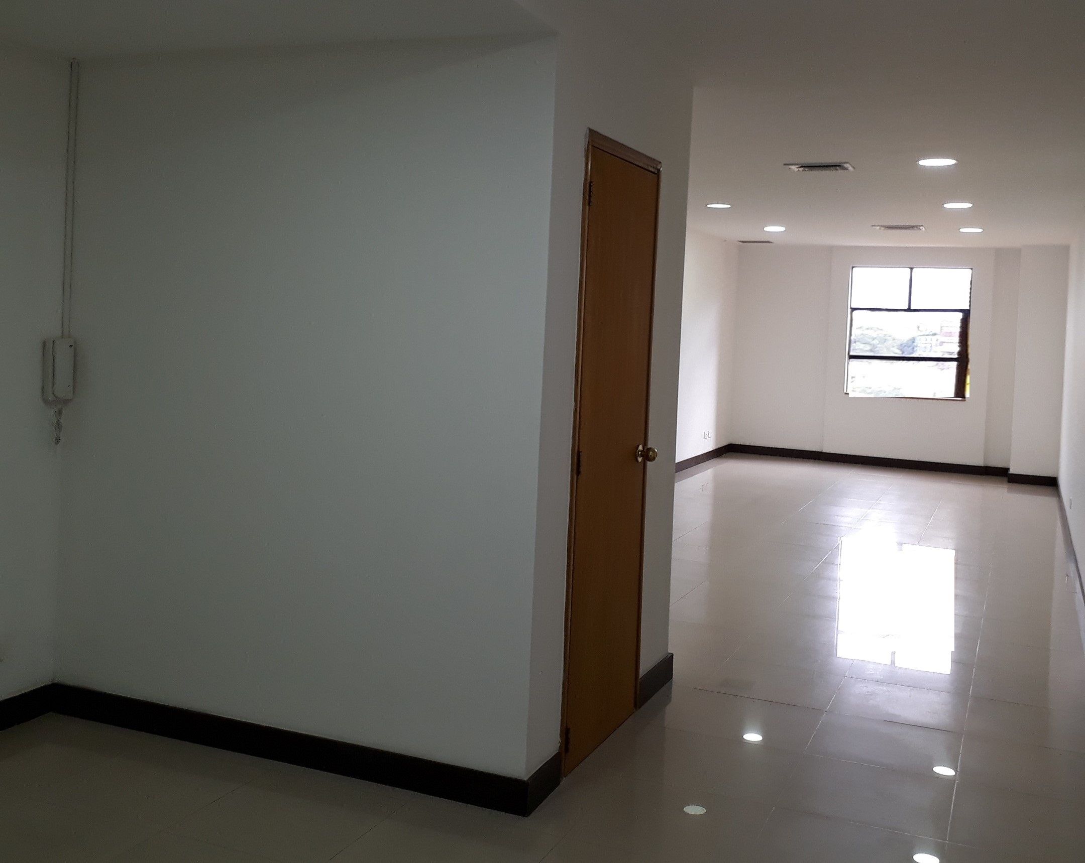 Oficina en arriendo Antioquia Medellín El Poblado 48 m2 Habitaciones 0 Baños 1 Garajes 1 Precio $4200000