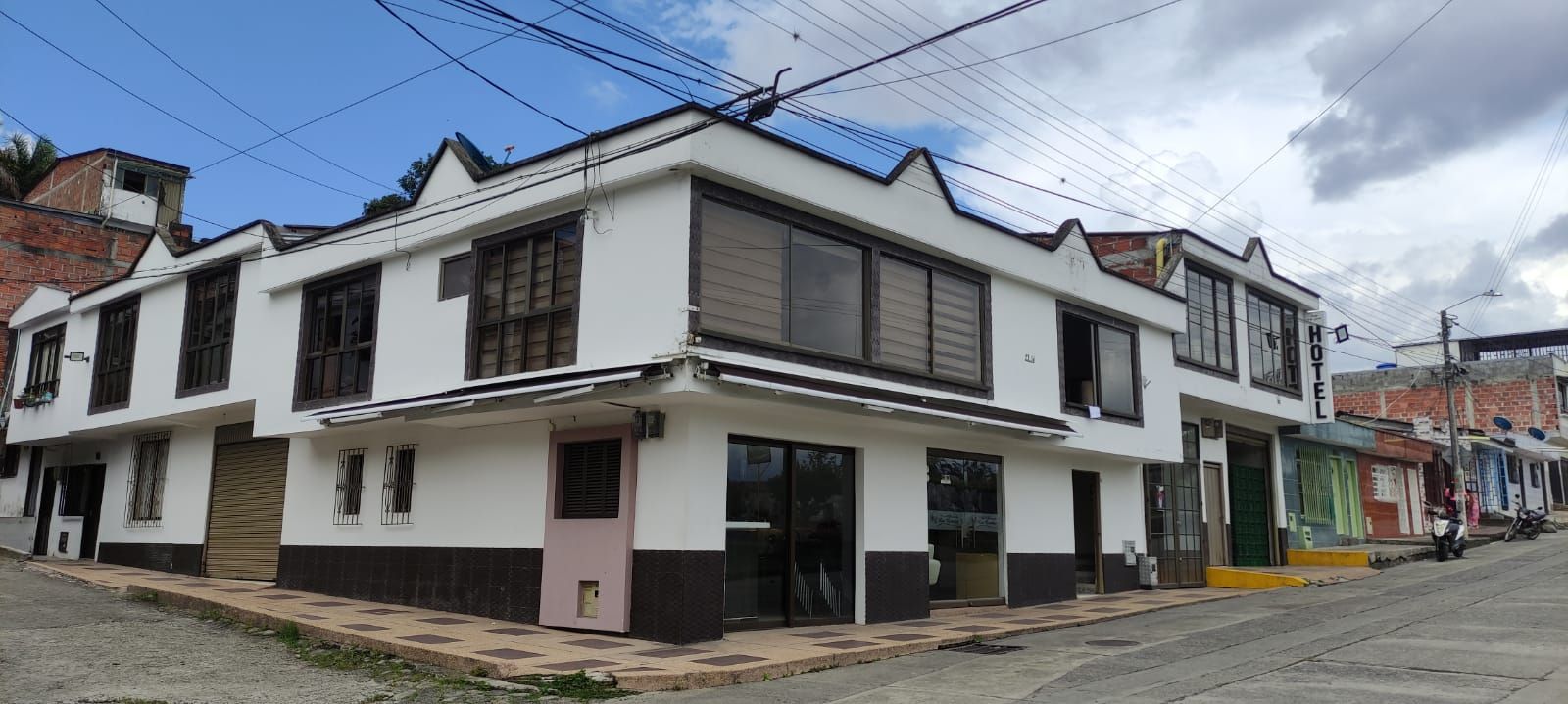 Casa en venta Quindío Armenia Ub Quintas De San Miguel 500 m2 Habitaciones 7 Baños 13 Garajes 8 Precio $1700000000