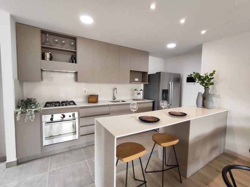 Apartamento en venta Antioquia Envigado La Inmaculada 99 m2 Habitaciones 3 Baños 2 Garajes 2 Precio $950000000