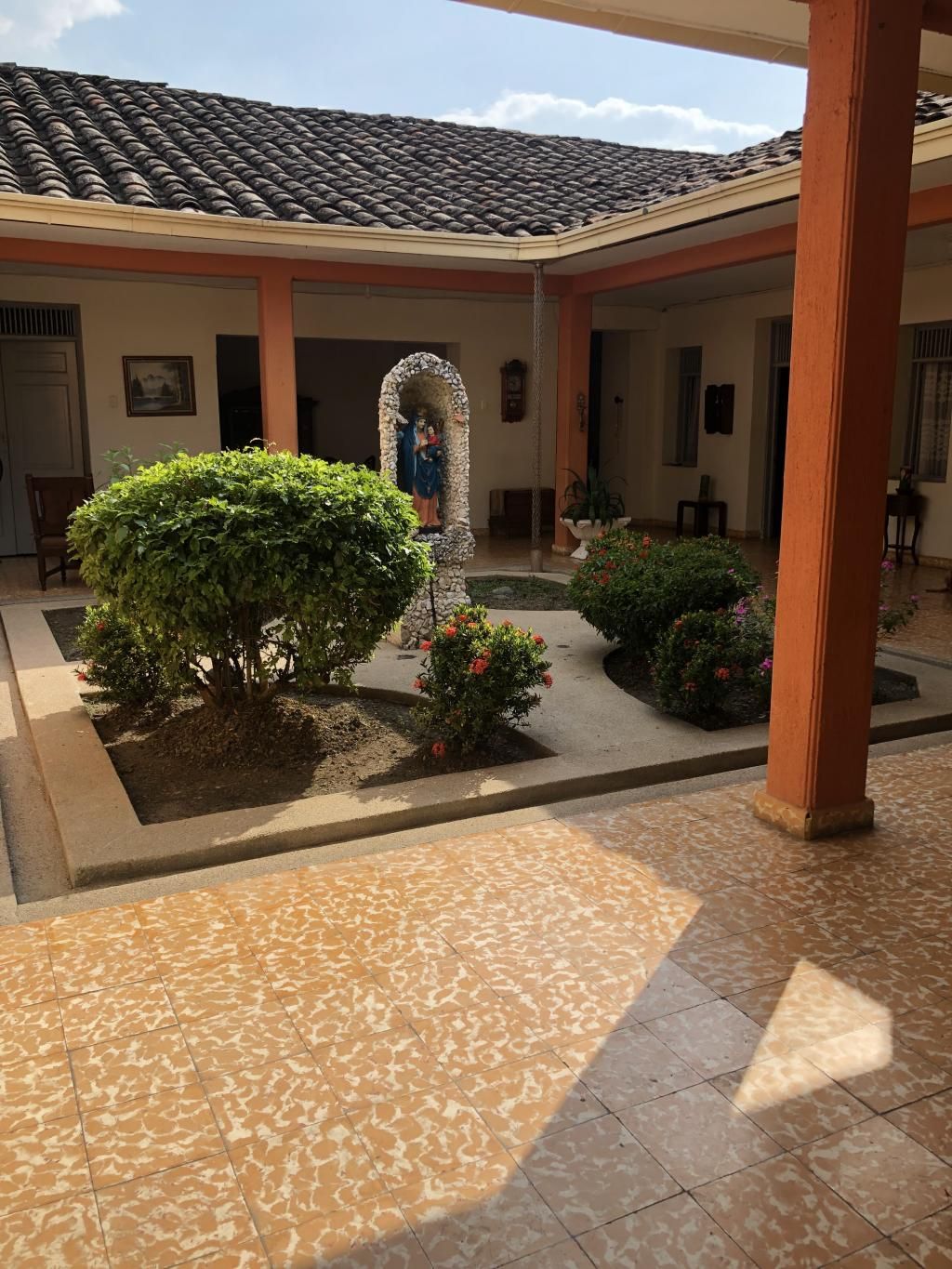 Casa en venta Valle Del Cauca Guadalajara De Buga Jose Maria Cabal 142 m2 Habitaciones 7 Baños 5 Garajes 0 Precio $720000000