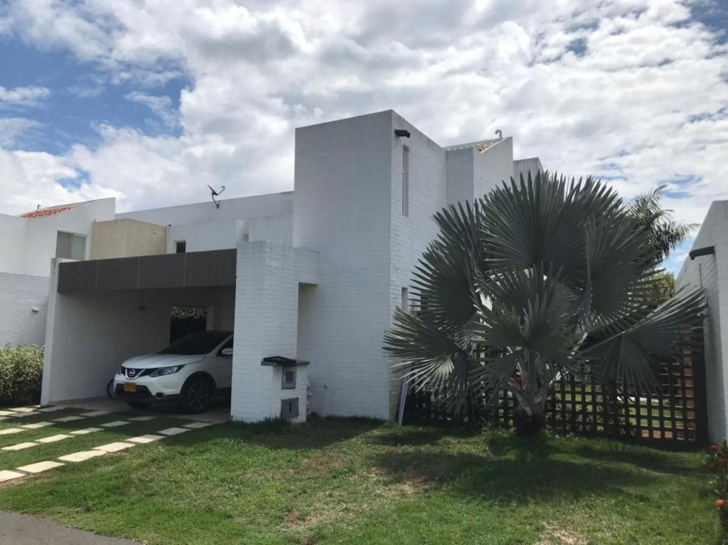 Casa en venta Valle Del Cauca Jamundí Jamundí 266 m2 Habitaciones 4 Baños 4 Garajes 4 Precio $770000000