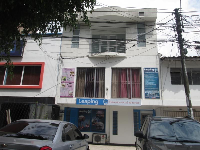 Casa en venta Valle Del Cauca Cali Tequendama 330 m2 Habitaciones 8 Baños 5 Garajes 0 Precio $950000000