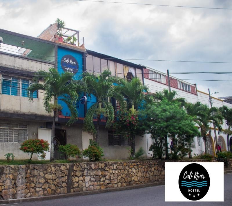 Edificio en venta Valle Del Cauca Cali San Antonio 310 m2 Habitaciones 6 Baños 6 Garajes 0 Precio $580000000