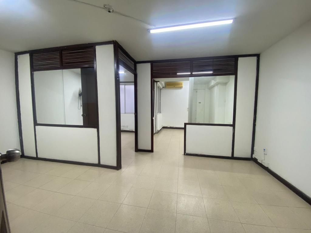 Oficina en arriendo Valle Del Cauca Cali San Fernando Viejo 34 m2 Habitaciones 0 Baños 1 Garajes 0 Precio $1200000