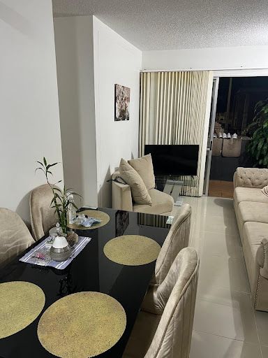 Apartamento en venta Antioquia Sabaneta Restrepo Naranjo 59 m2 Habitaciones 3 Baños 2 Garajes 1 Precio $420000000