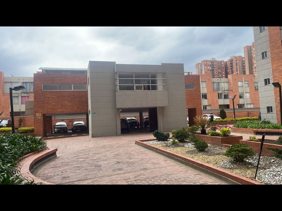 Apartamento en venta Cundinamarca Bogotá San Antonio Nor - Occidental 116 m2 Habitaciones 3 Baños 2 Garajes 3 Precio $524000000