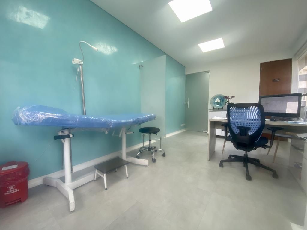 Consultorio en venta Cundinamarca Bogotá Chico 51 m2 Habitaciones 0 Baños 1 Garajes 2 Precio $420000000