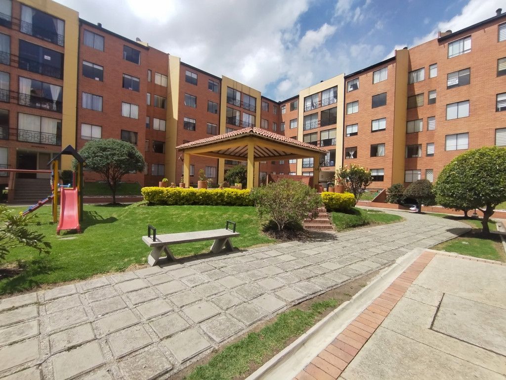 Apartamento en venta Cundinamarca Bogotá Portales Del Norte 109 m2 Habitaciones 4 Baños 3 Garajes 2 Precio $480000000